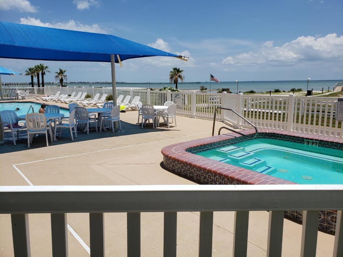 Benjamin'S Pier At Laguna Reef Resort Rockport Exterior foto